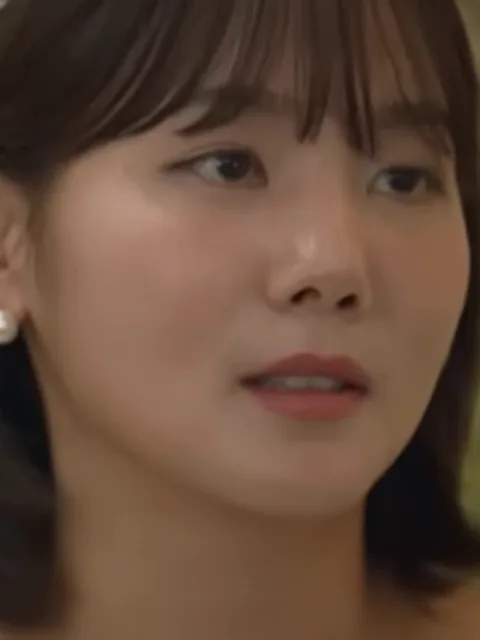 탐정들의영업비밀 28회 재연배우 - 상간 소송 상대 여성 역 (프로필 미공개)